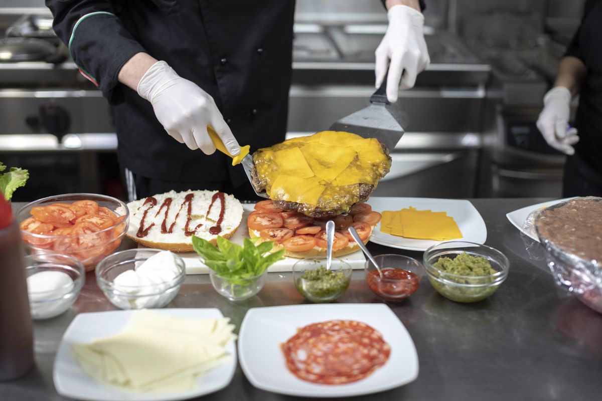 Krive risto pub food